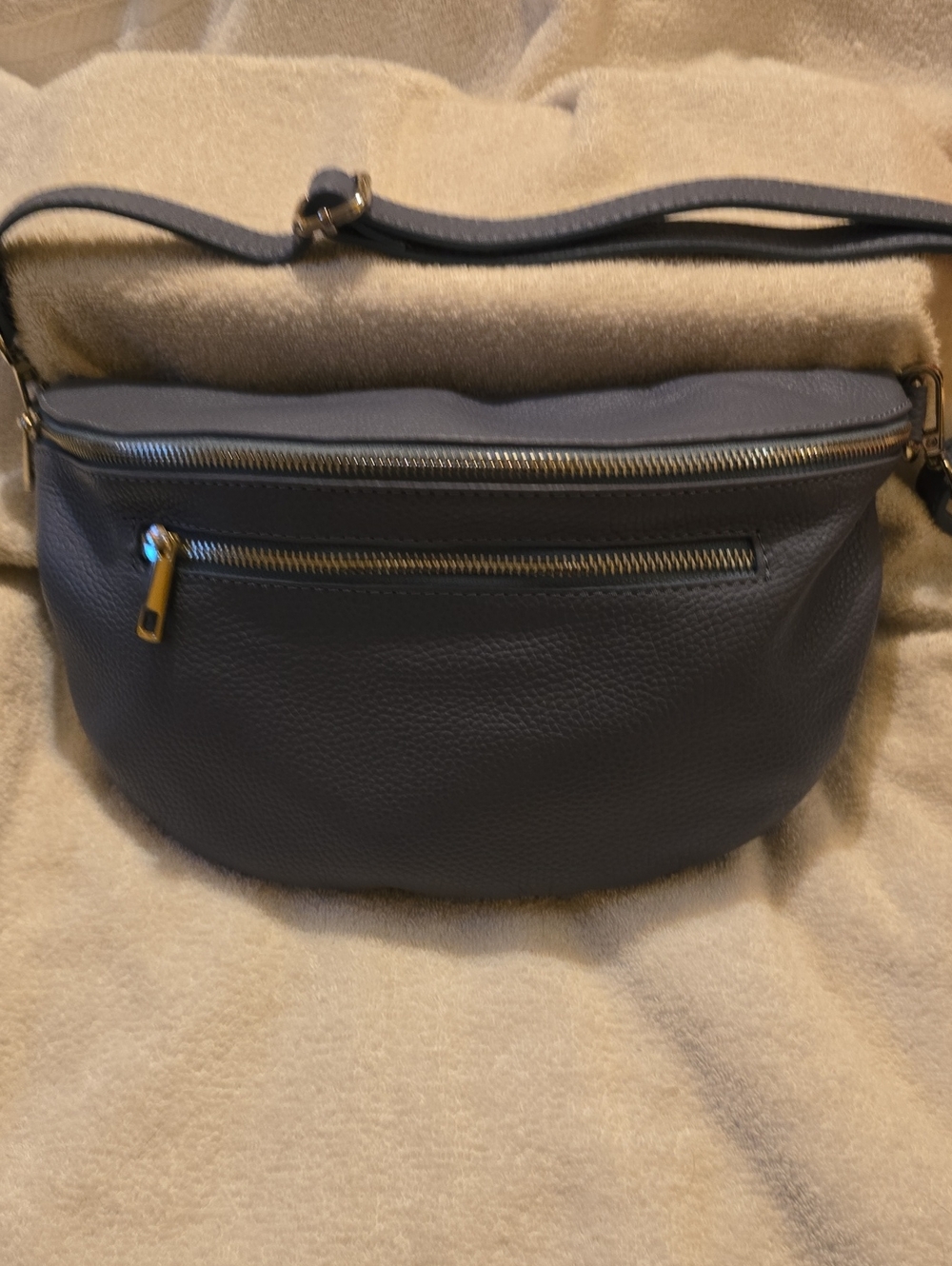 Pebbled Leather Crescent Sling Bag Periwinkle Made in Italy NWOT